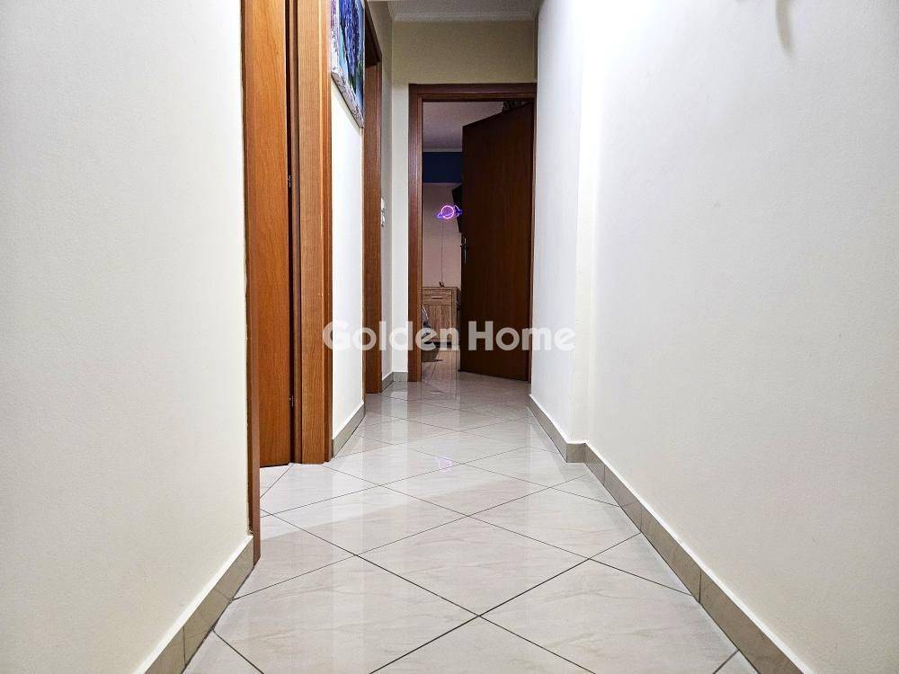 Χολ - Διάδρομος