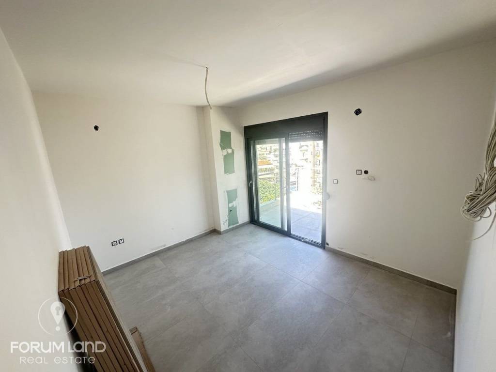 Forumland Real Estate,  Ypnodomatio