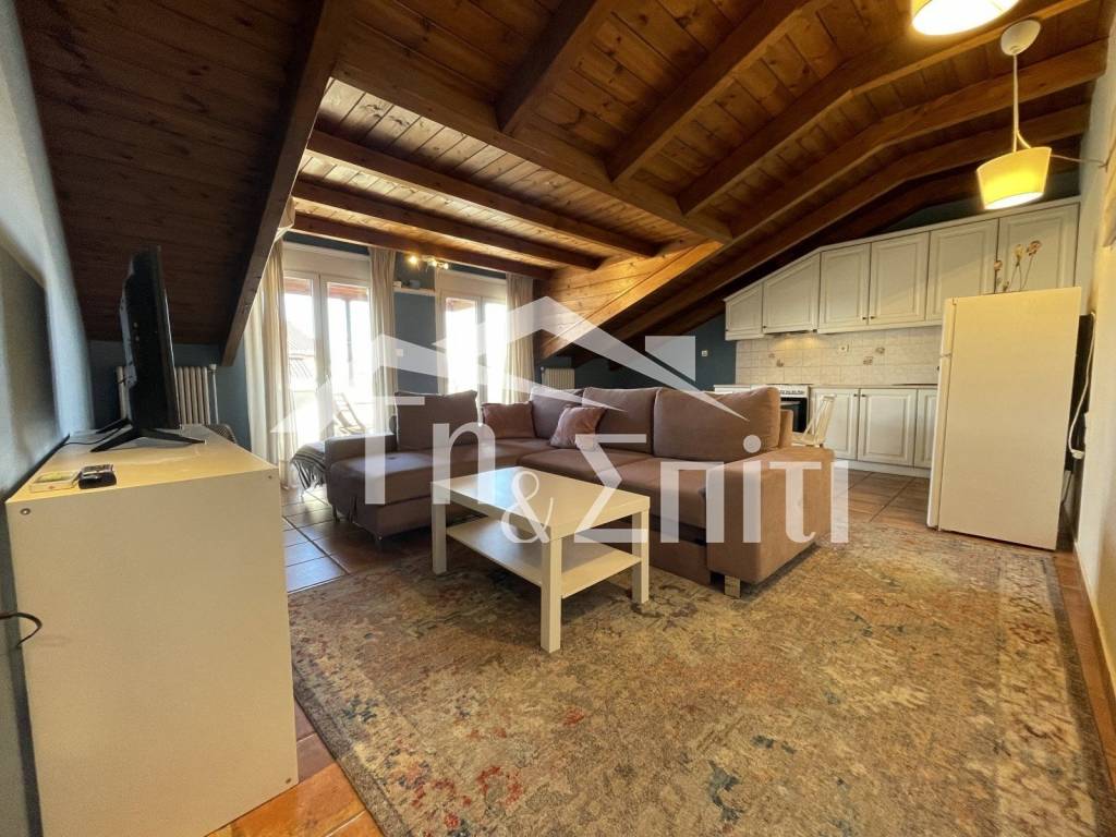 Σαλοκουζίνα