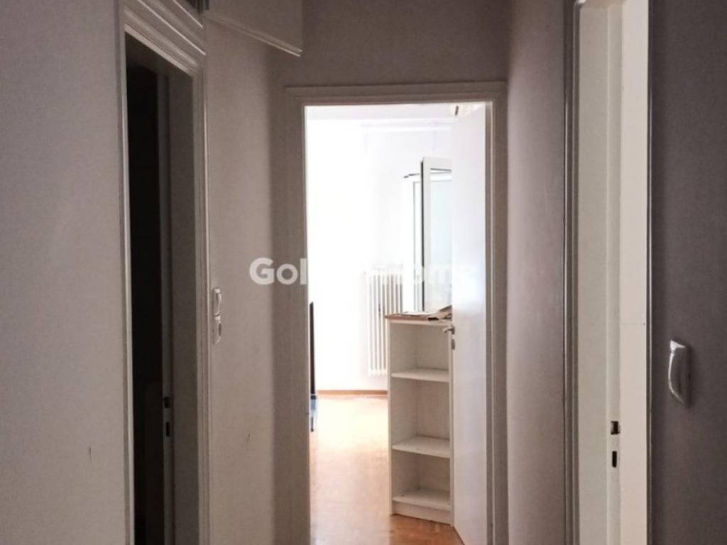 Χολ - Διάδρομος