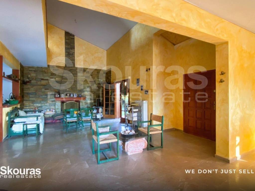 Εσωτερικοι χώροι