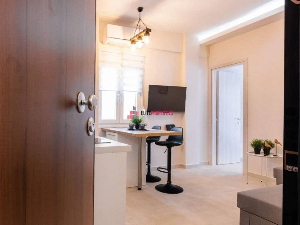 ΣΑΛΟΚΟΥΖΙΝΑ