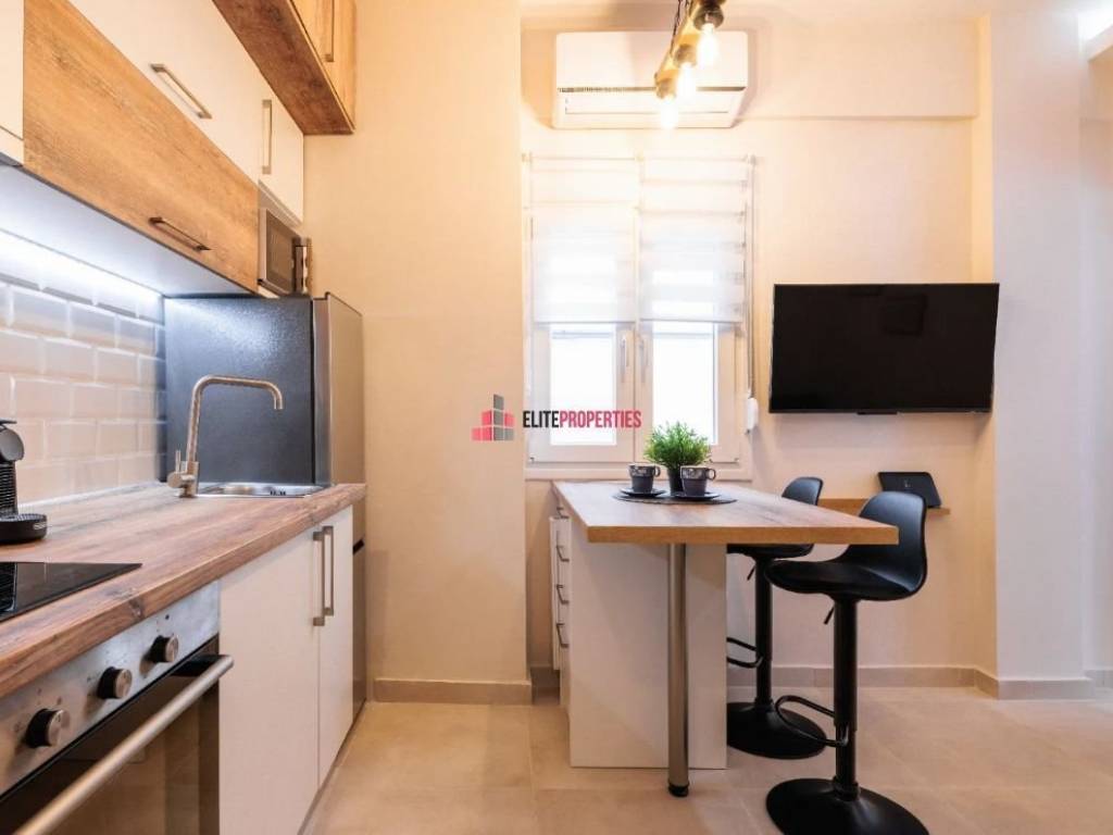 ΣΑΛΟΚΟΥΖΙΝΑ