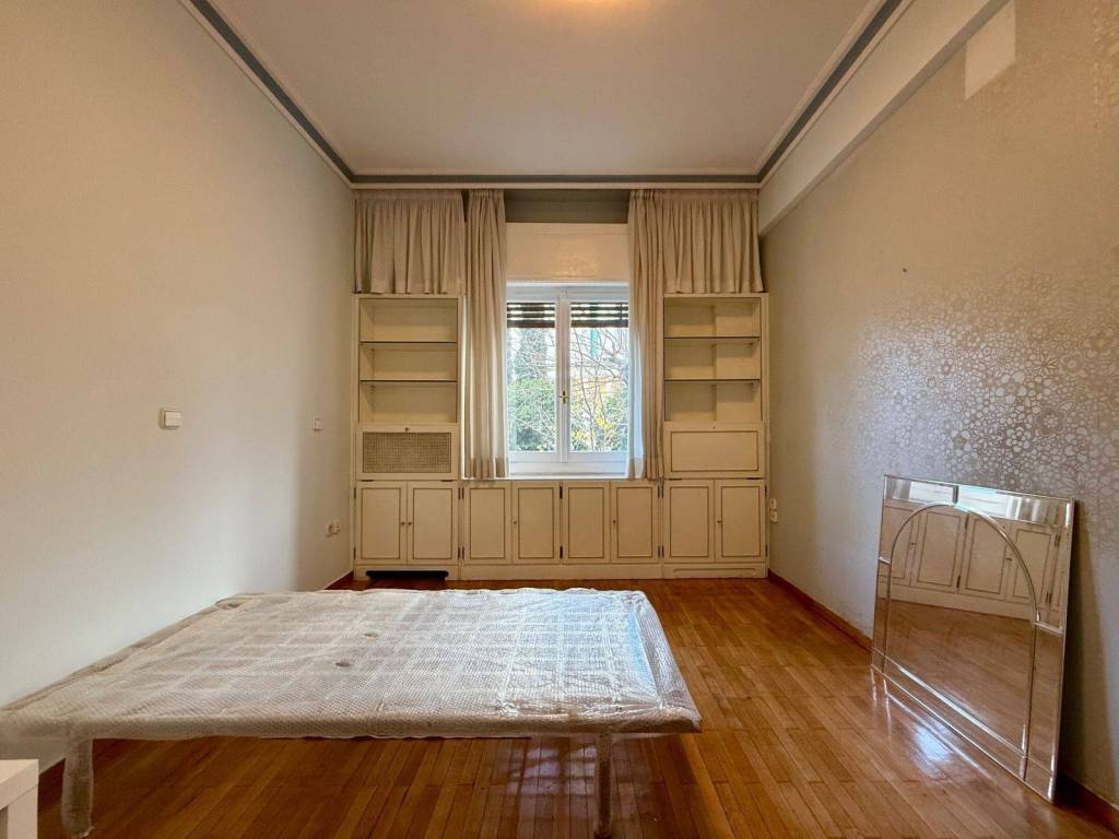 hilton_residential_apartment_for_rent