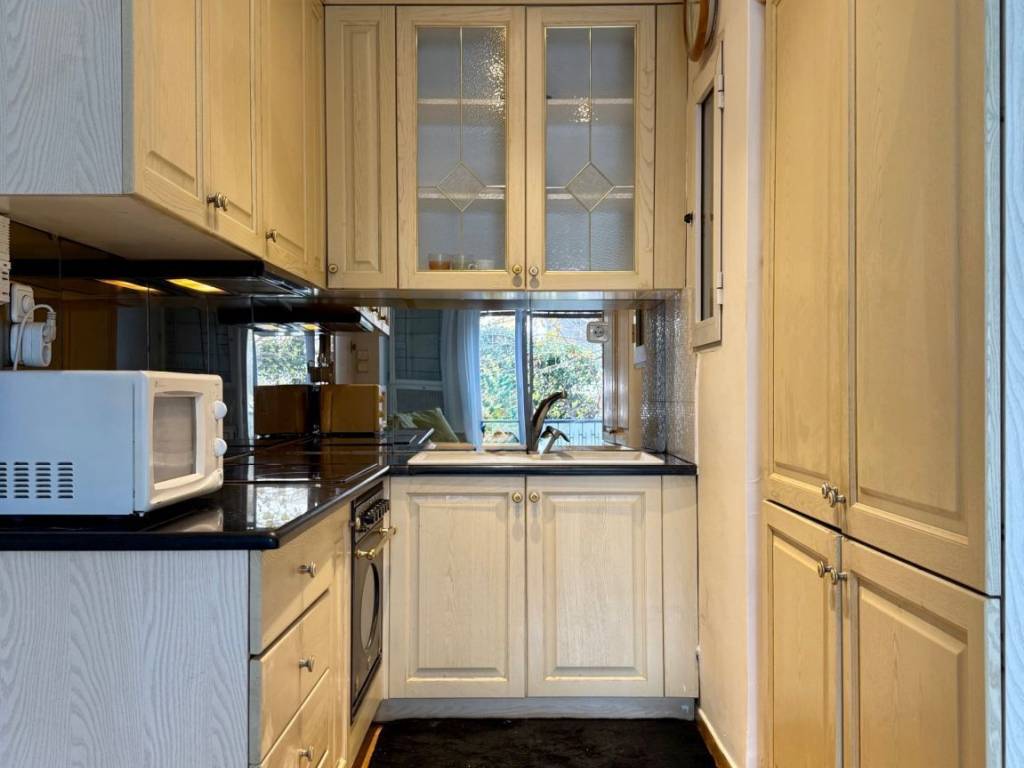 hilton_residential_apartment_for_rent