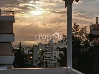 Θέα από μπαλκόνι