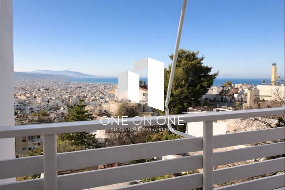 Θέα απο μπαλκόνι