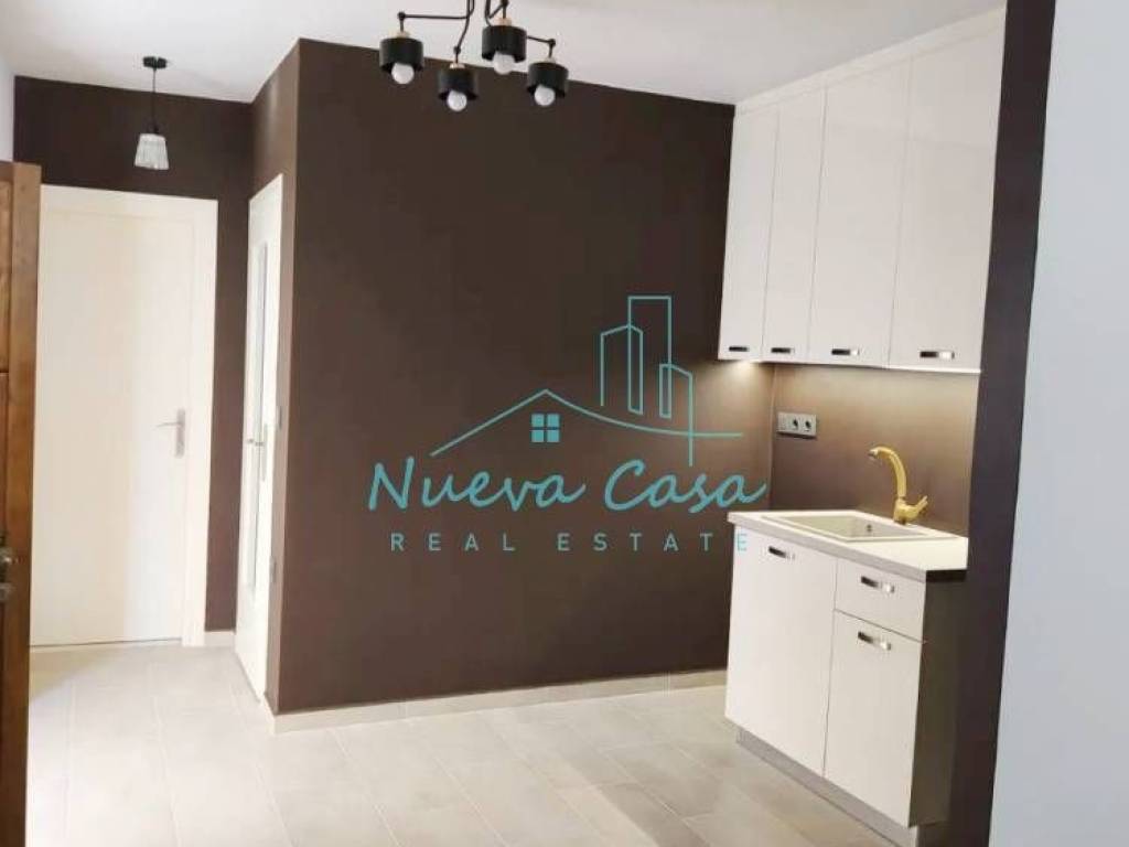 Σαλοκουζίνα