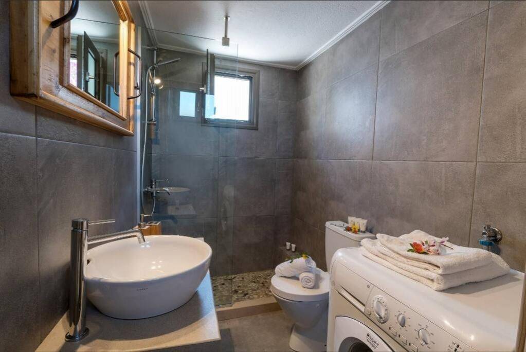 Villa - Grekodom 65160|1042025