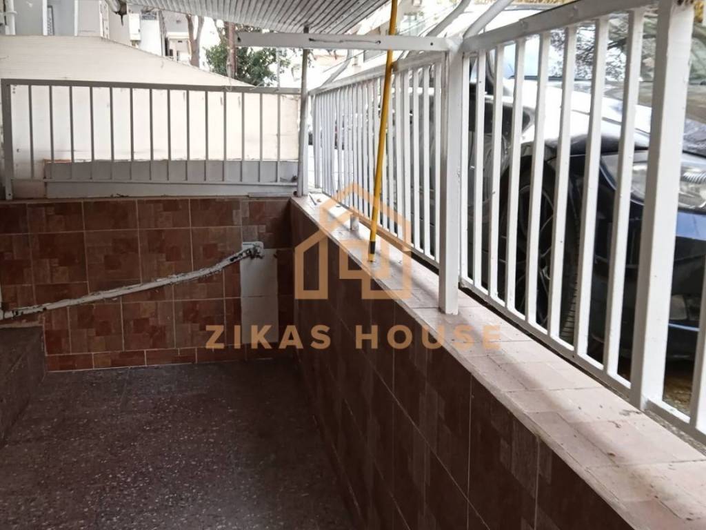 Θέα από μπαλκόνι