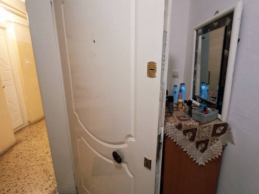 Κ.  ΠΟΡΤΑ -ΕΙΣΟΔΟΣ - ΧΩΛ ΔΙΑΜ/ΤΟΣ