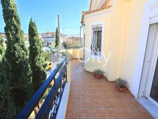 Θέα από μπαλκόνι