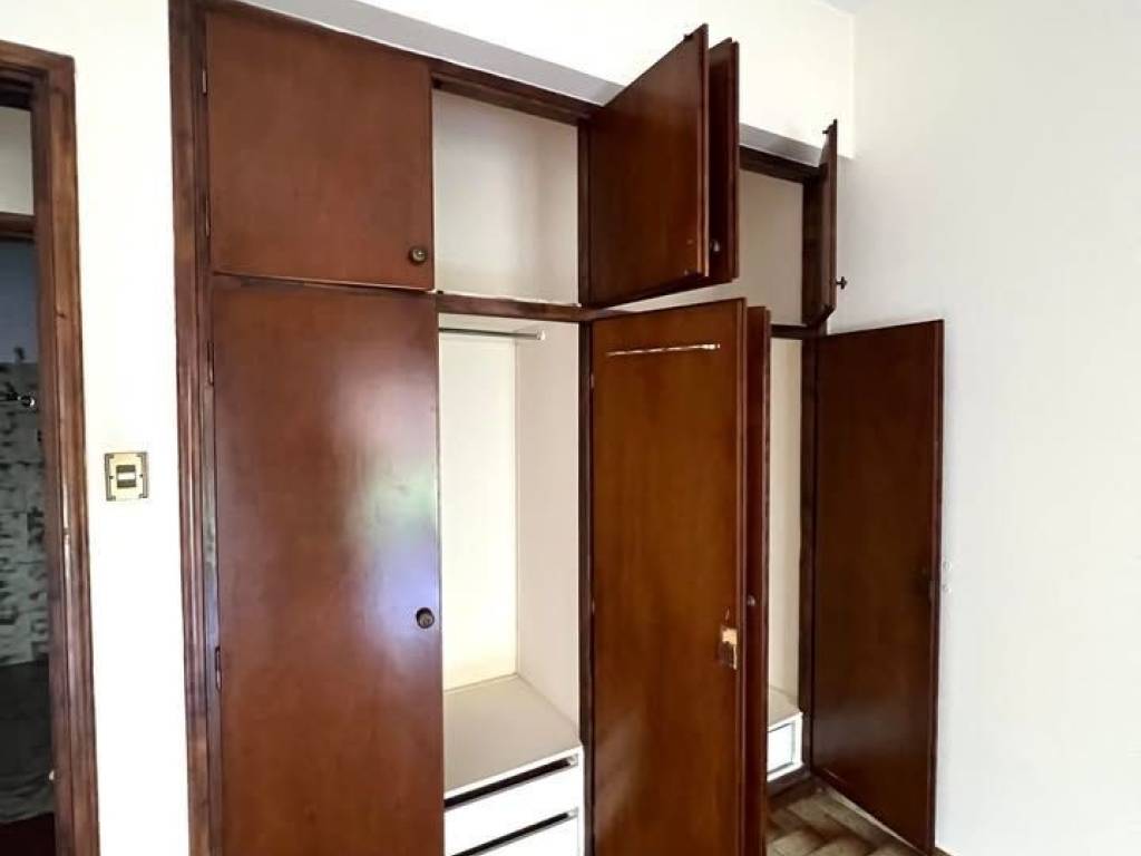 ΕΝΤΙΧΟΙΣΜΕΝΗ ΝΤΟΥΛΑΠΑ