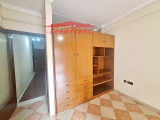 ΜΕΓΑΛΗ ΕΝΤΟΙΧΙΣΜΕΝΗ ΝΤΟΥΛΑΠΑ