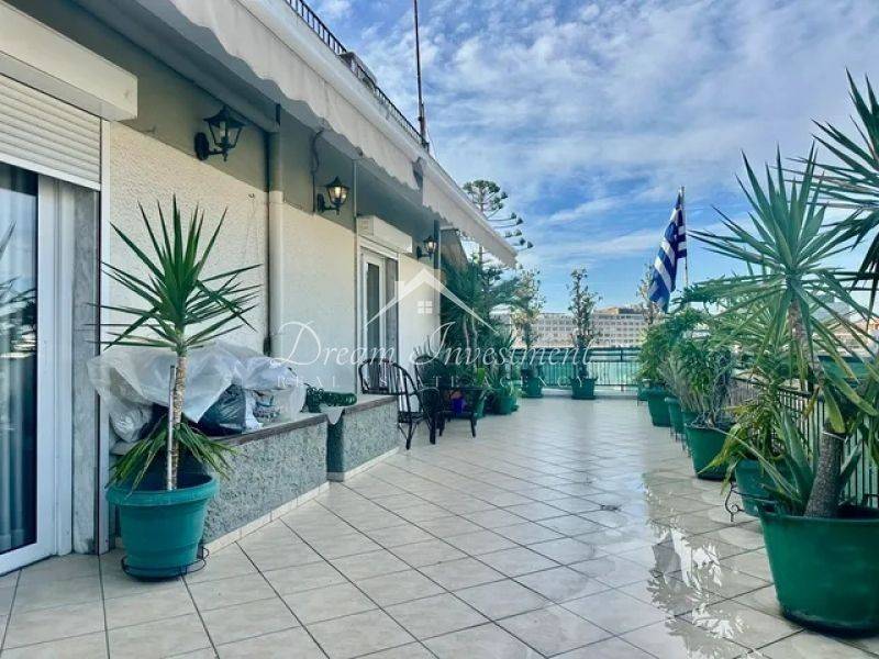 Θέα από μπαλκόνι