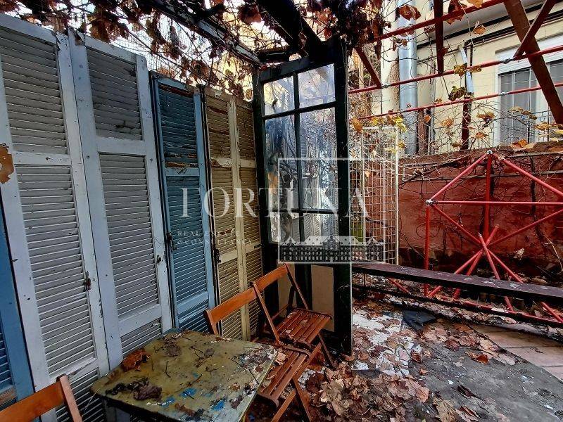 Θέα από μπαλκόνι