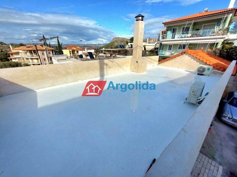 Θέα από μπαλκόνι