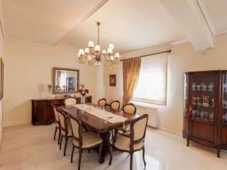 Τραπεζαρία