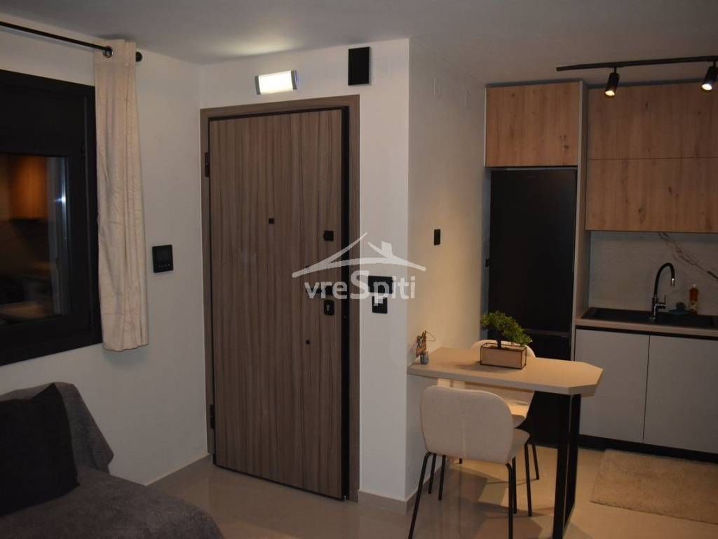 ΚΑΘΙΣΤΙΚΟ-ΚΟΥΖΙΝΑ-ΕΙΣΟΔΟΣ