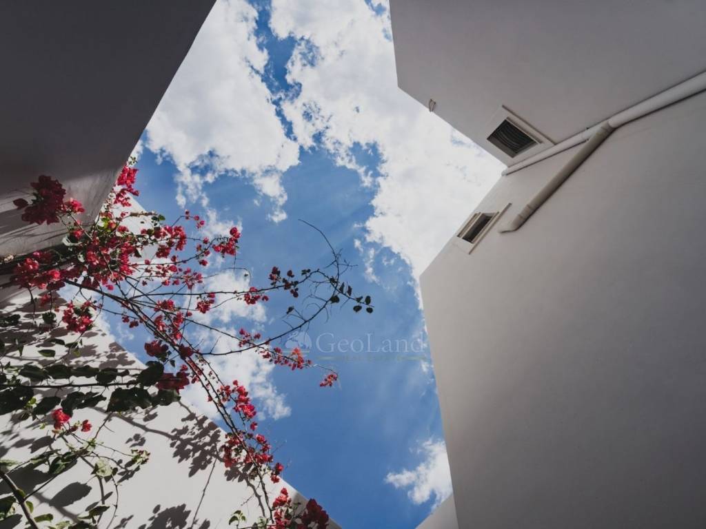 Θέα από μπαλκόνι