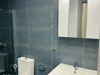 Forumland Real Estate, Μπάνιο