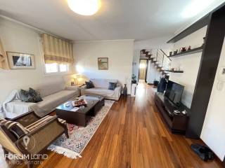 Forumland Real Estate, Σαλόνι με τζάκι