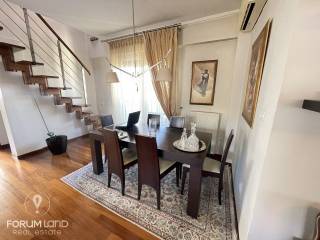 Forumland Real Estate, Τραπεζαρία