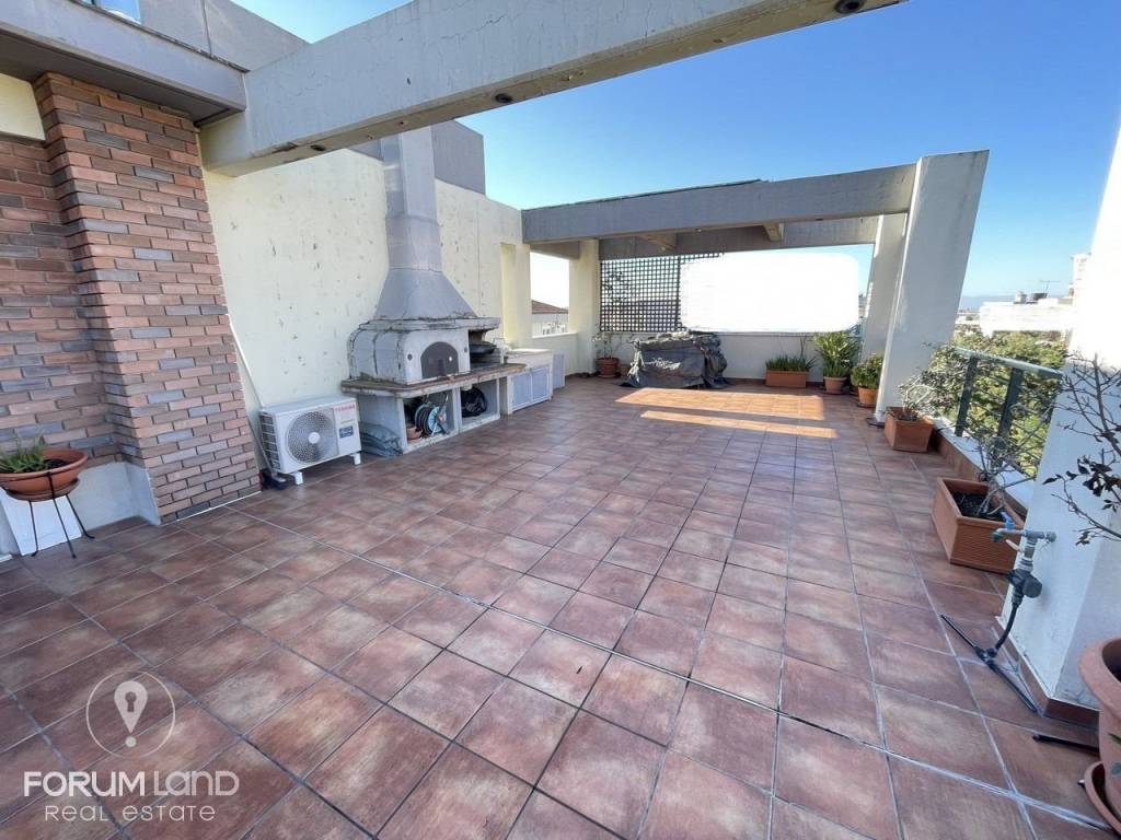 Forumland Real Estate, Βεράντες