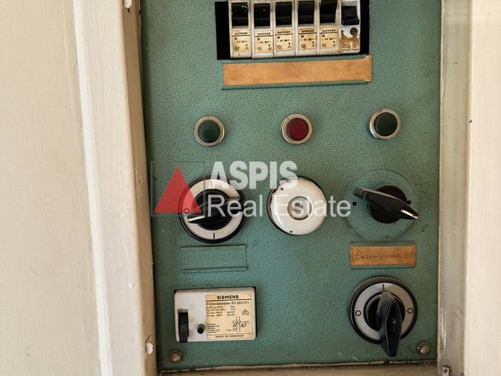 Εσωτερικοι χώροι