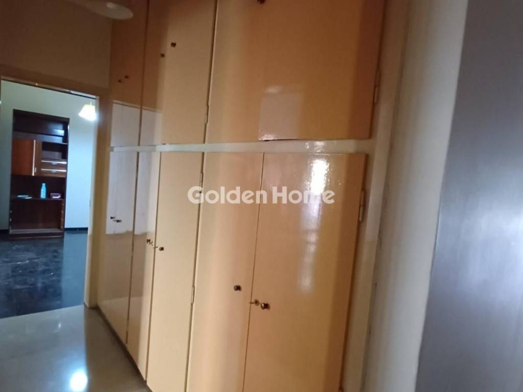 Χολ - Διάδρομος