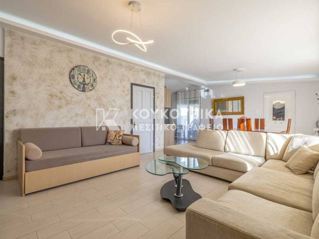 Σαλοκουζίνα