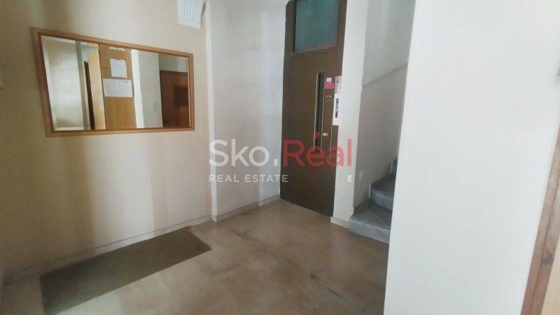 Είσοδος οικοδομής