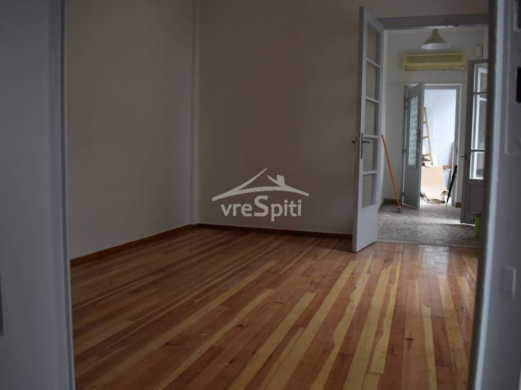 ΕΣΩΤΕΡΙΚΗ ΑΠΟΨΗ ΤΟΥ ΓΡΑΦΕΙΟΥ