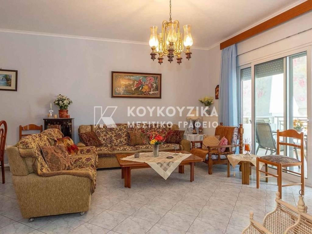 Σαλοκουζίνα