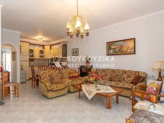 Σαλοκουζίνα