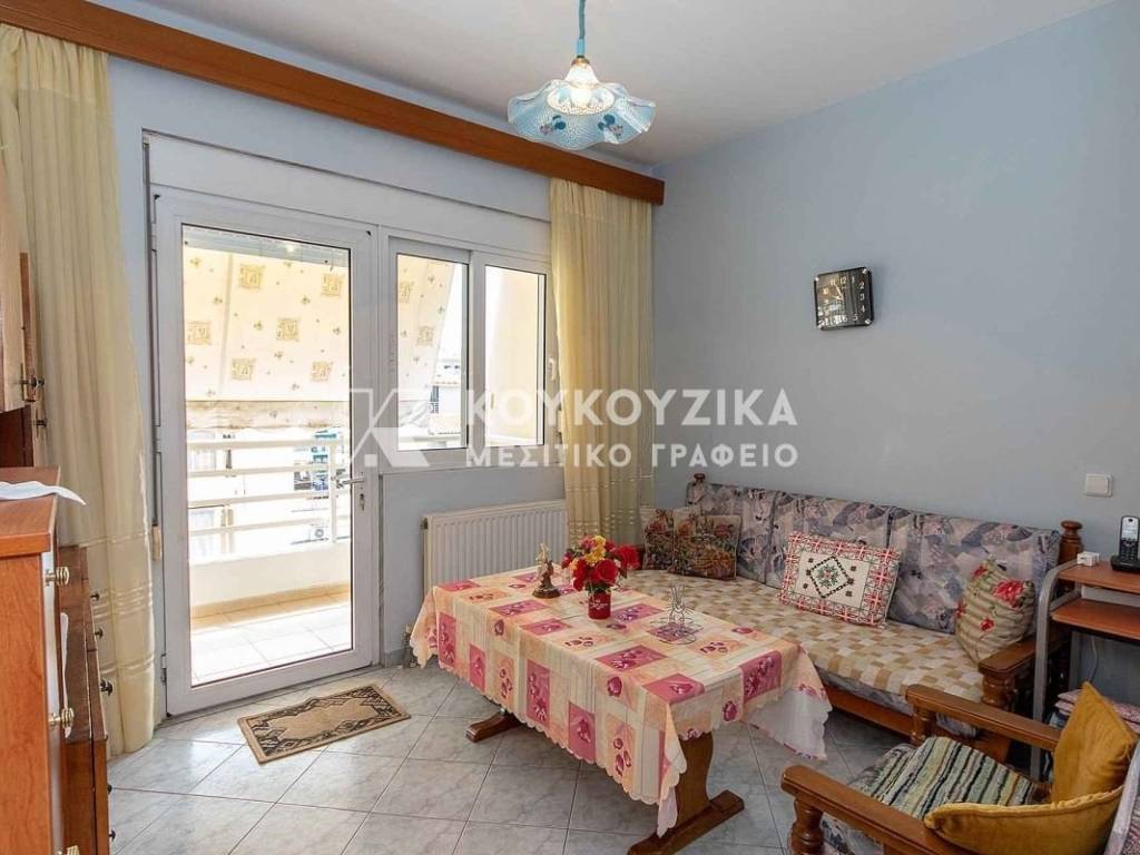 Σαλοκουζίνα