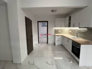 ΣΑΛΟΚΟΥΖΙΝΑ