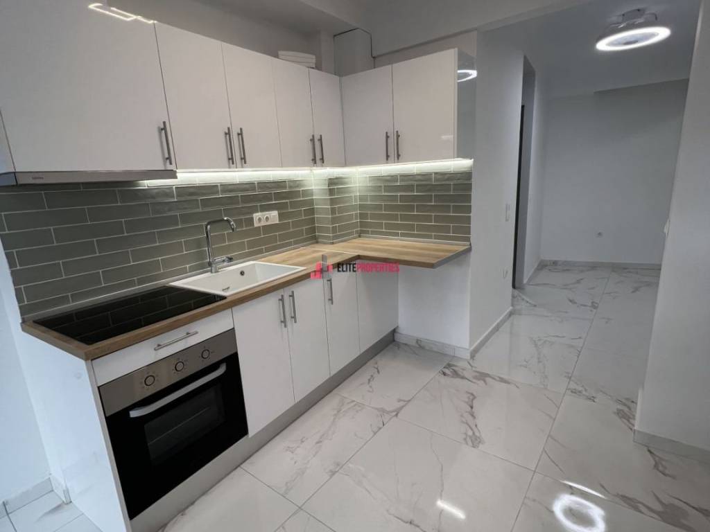 ΣΑΛΟΚΟΥΖΙΝΑ