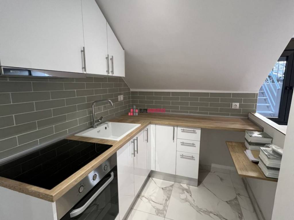 ΣΑΛΟΚΟΥΖΙΝΑ