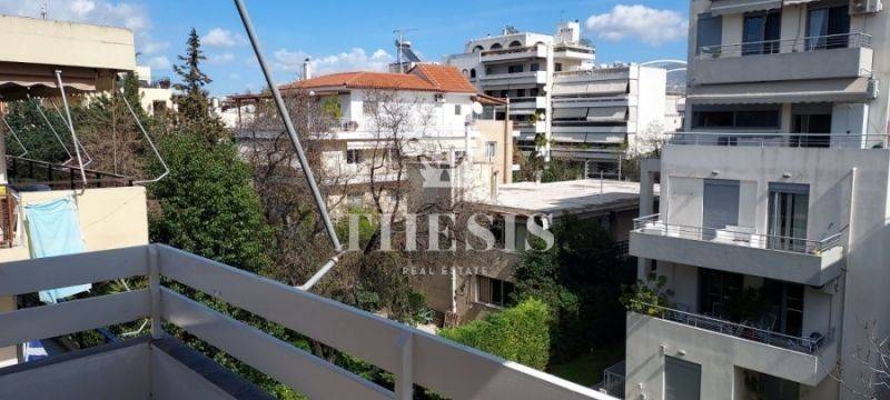 Θέα από μπαλκόνι