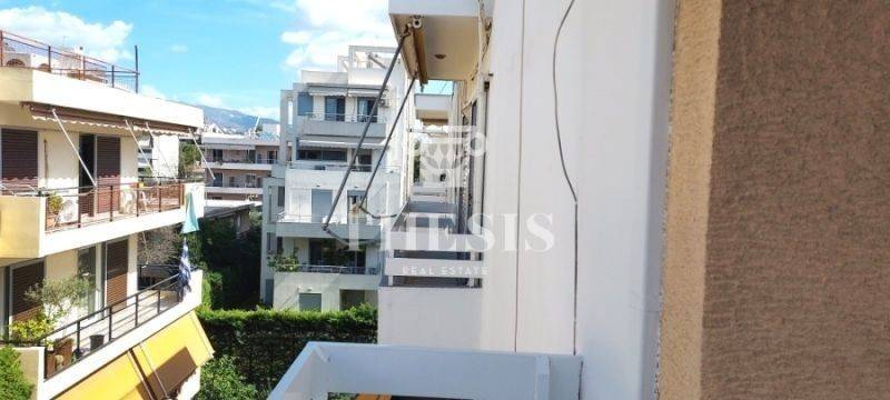 Θέα από μπαλκόνι