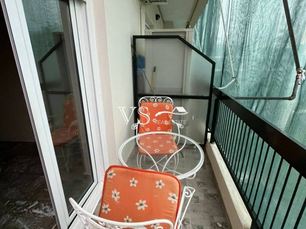 Θέα απο μπαλκόνι