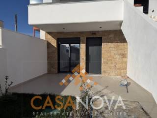 Εισοδος διαμερισματος