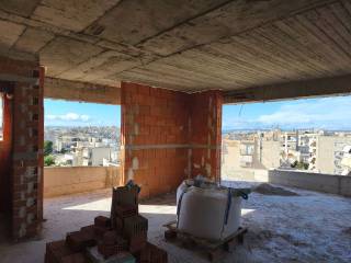 LIVING ROOM   6ος  όροφος