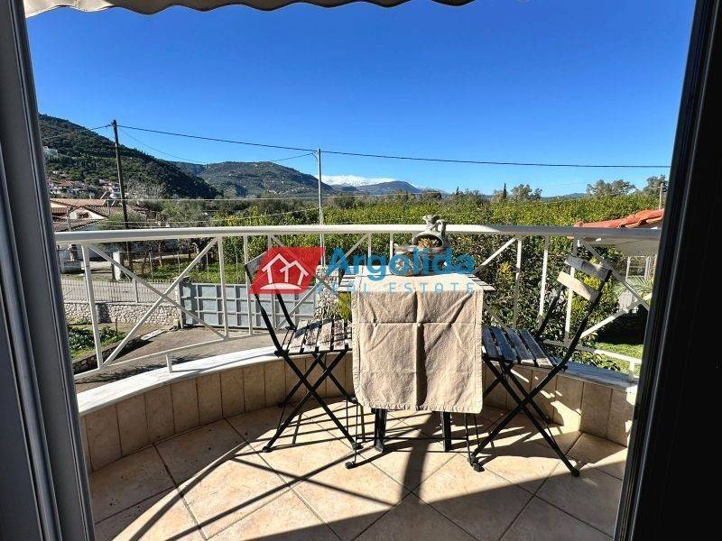 Θέα από μπαλκόνι