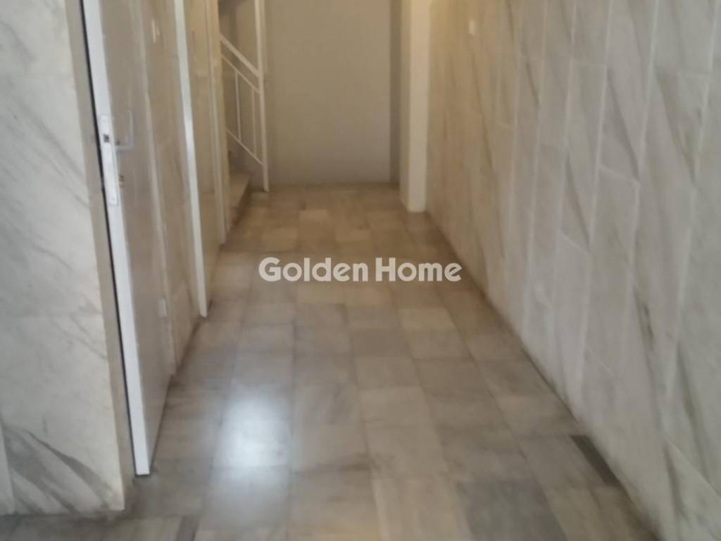 Χολ - Διάδρομος