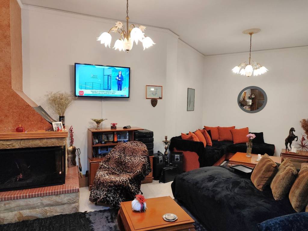 MEGALO KATHISTIKO ME TZAKI