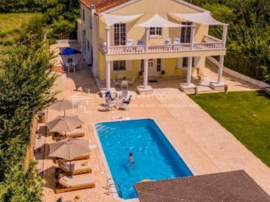 Θέα από μπαλκόνι