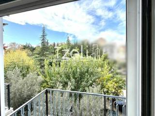 Θέα απο μπαλκόνι