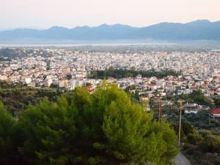 Η ΠΟΛΗ ΤΟΥ ΑΓΡΙΝΙΟΥ